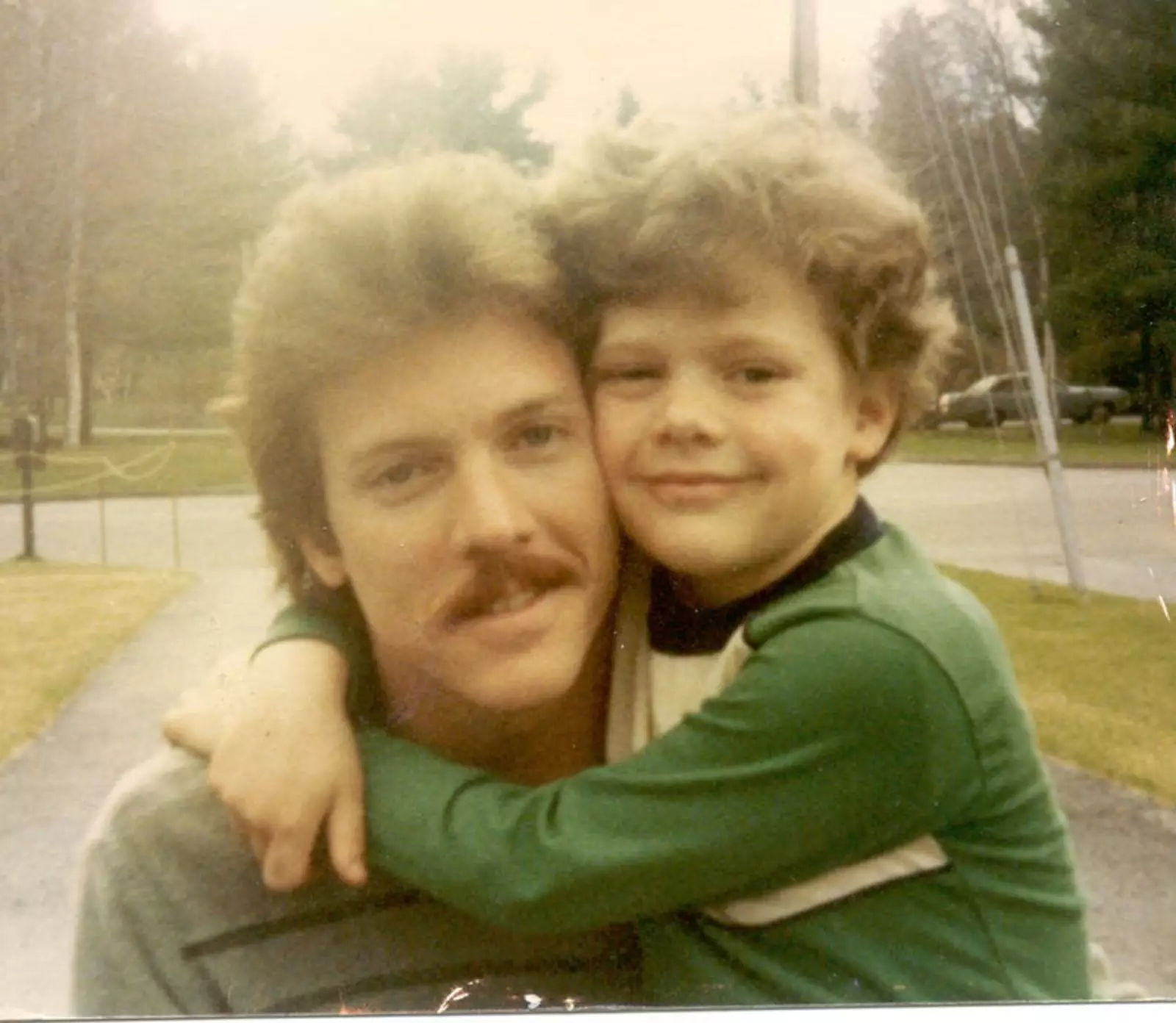 Джон со своим сыном Джейсоном.