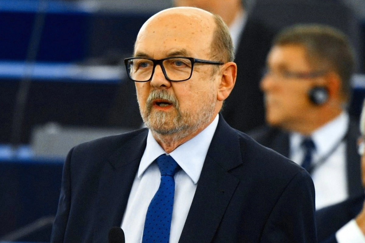 Профессор Рышард Легутко