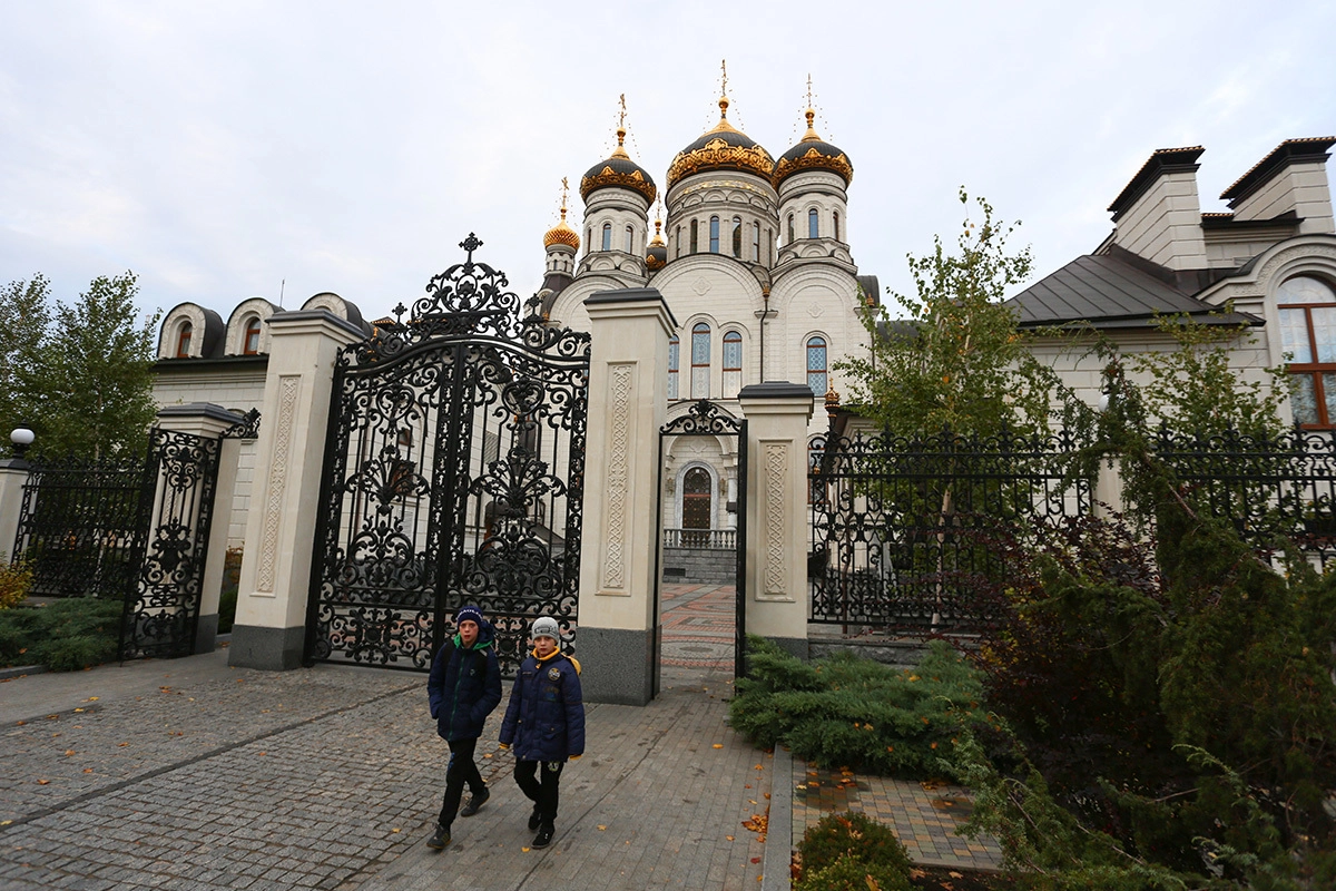 Донецкая область. 13 октября 2017. Богоявленский кафедральный собор в городе Горловка (УПЦ МП Горловской епархии). 