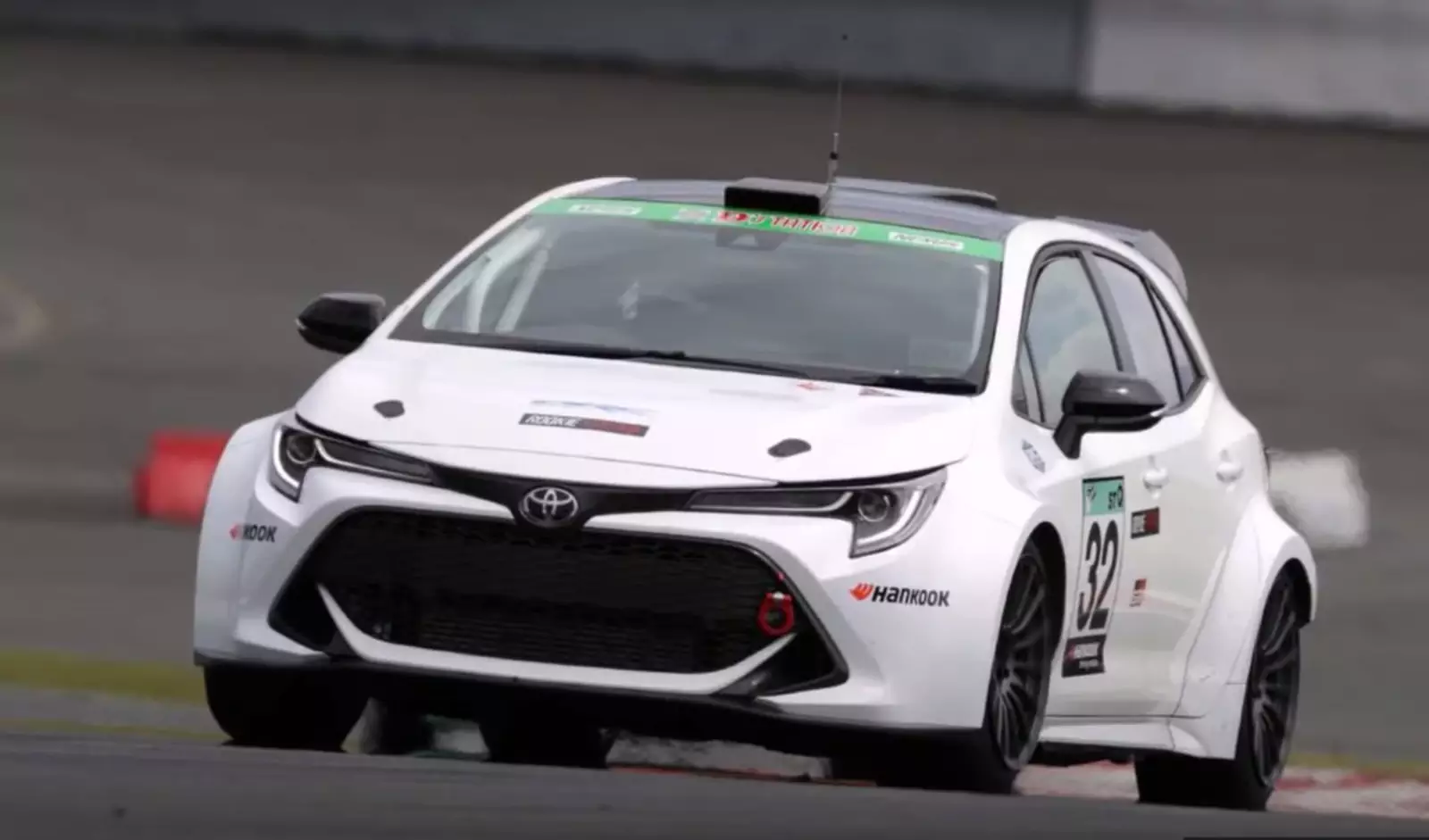 Экспериментальный водородный гоночный автомобиль Toyota Экспериментальный водородный гоночный автомобиль Toyota
