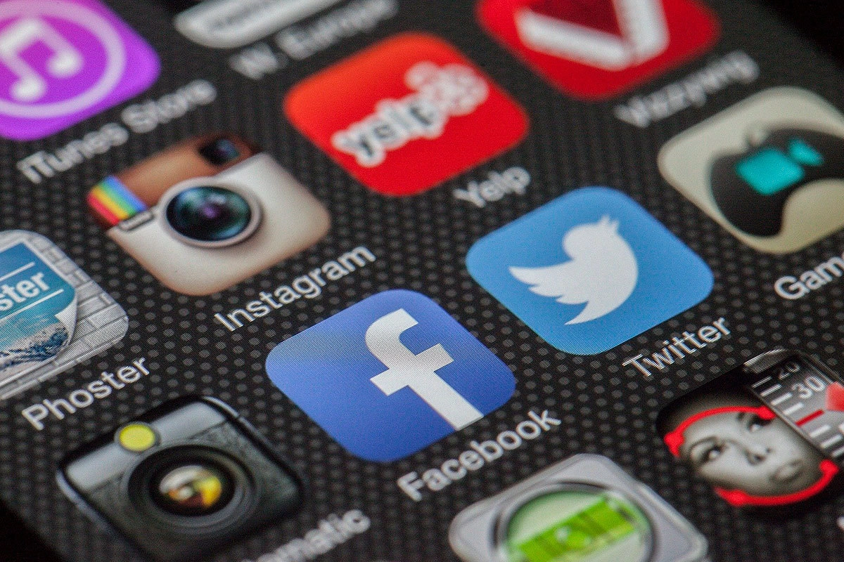 Социальные сети