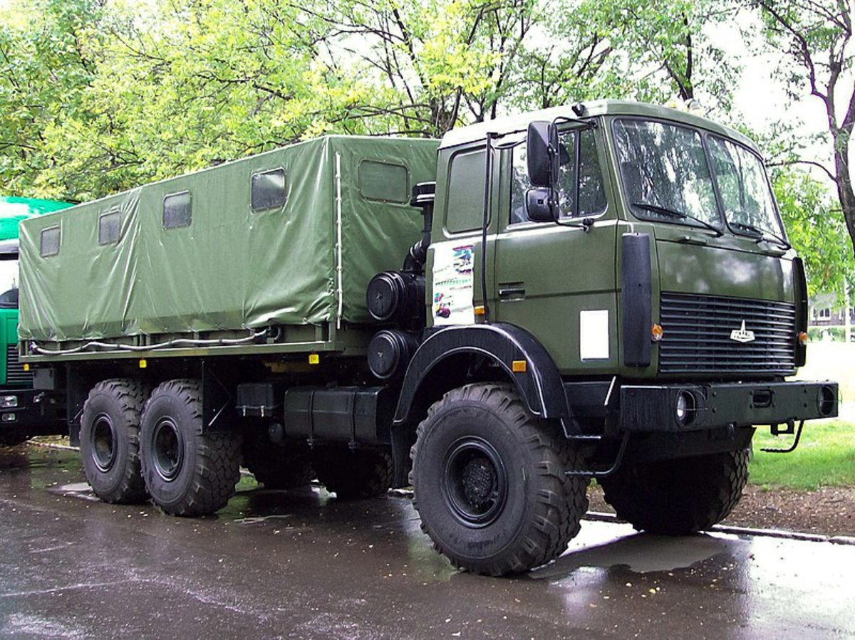 Установка залпового огня «Ураган» в Белоруссии получила новую платформу ...