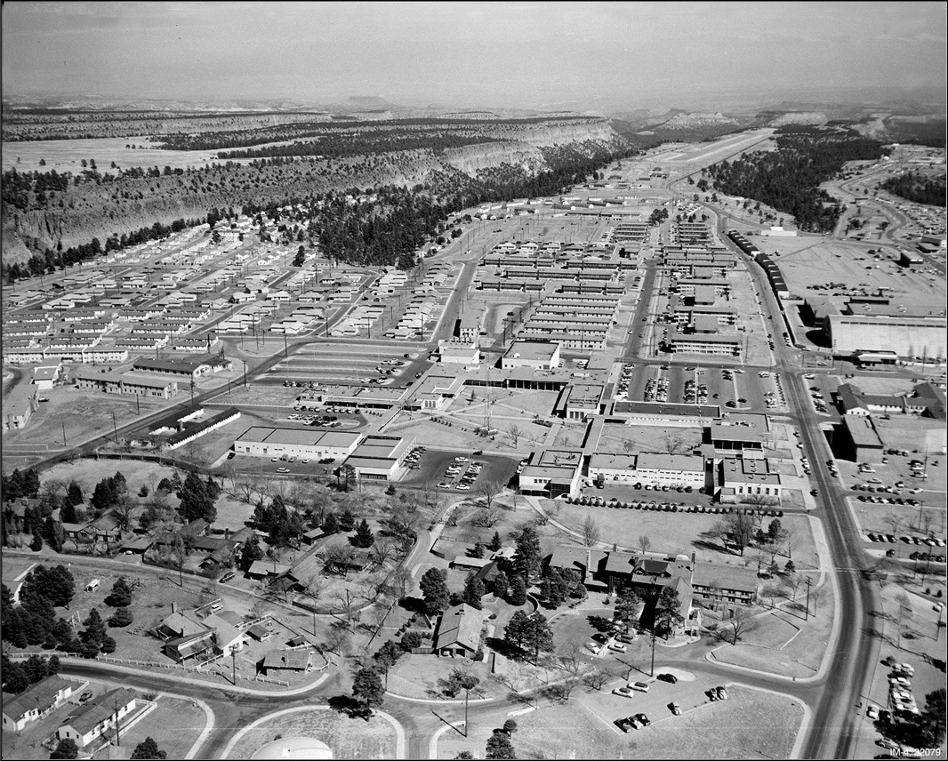 Жилая часть Лос-Аламоса в период реализации Манхэттенского проекта 