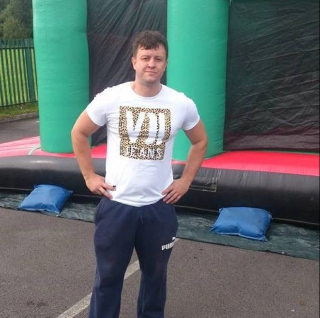 Мэтью Бенджа.