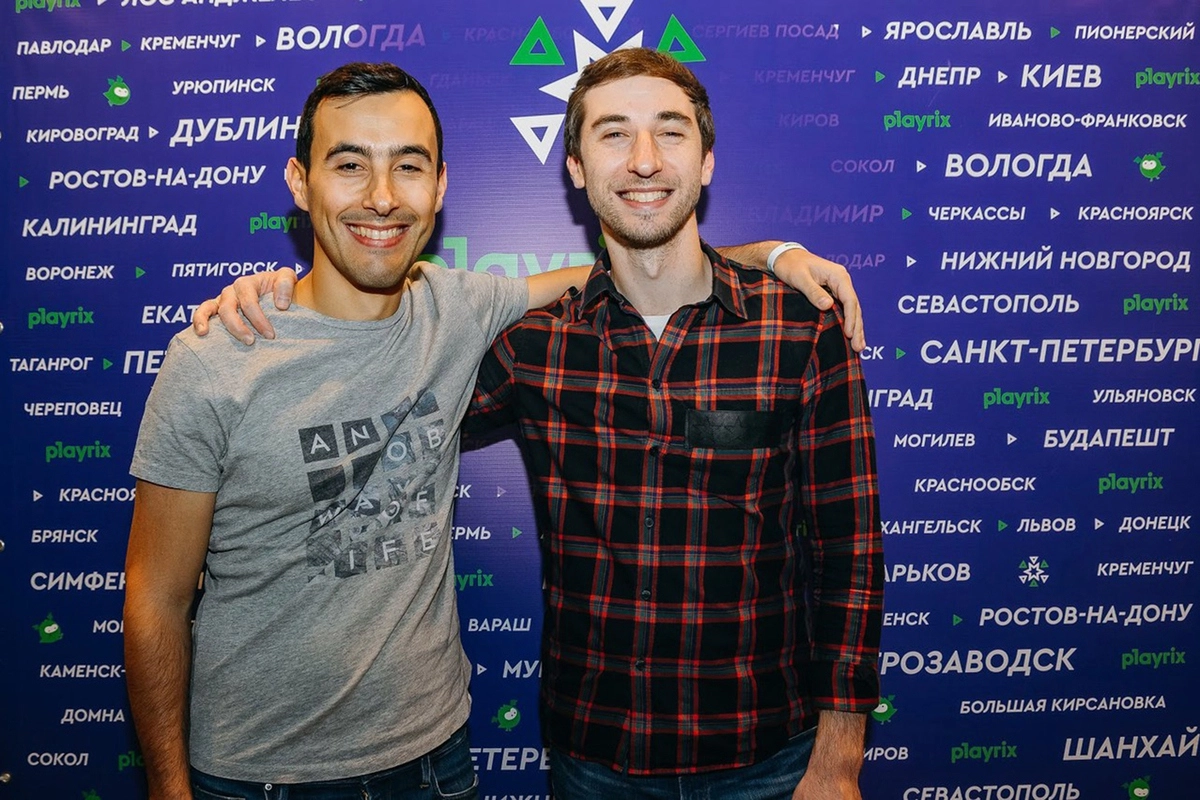 Игорь и Дмитрий Бухман © Playrix Игорь и Дмитрий Бухман © Playrix