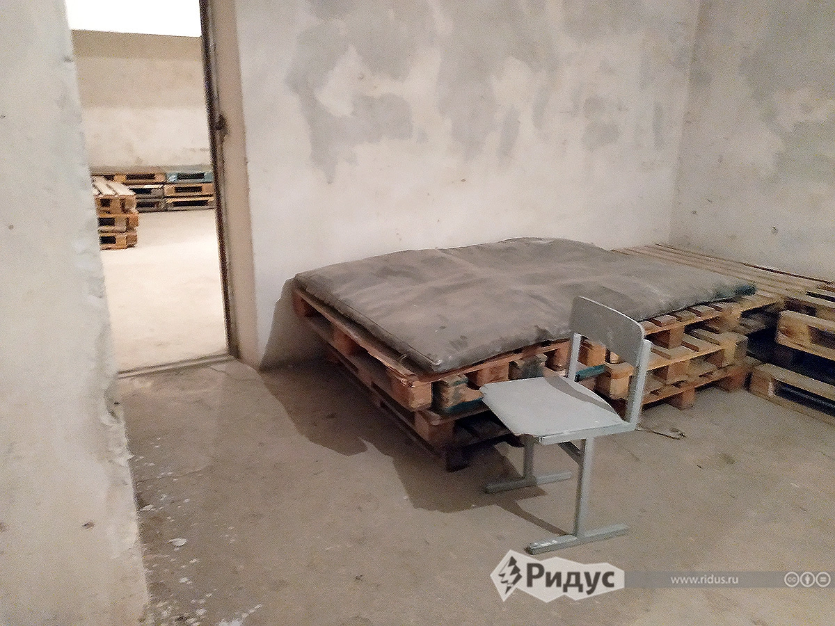 Укрытие состоит из нескольких помещений. Укрытие состоит из нескольких помещений.