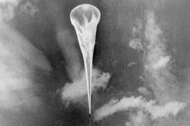 АДА (автоматический дрейфующий аэростат)