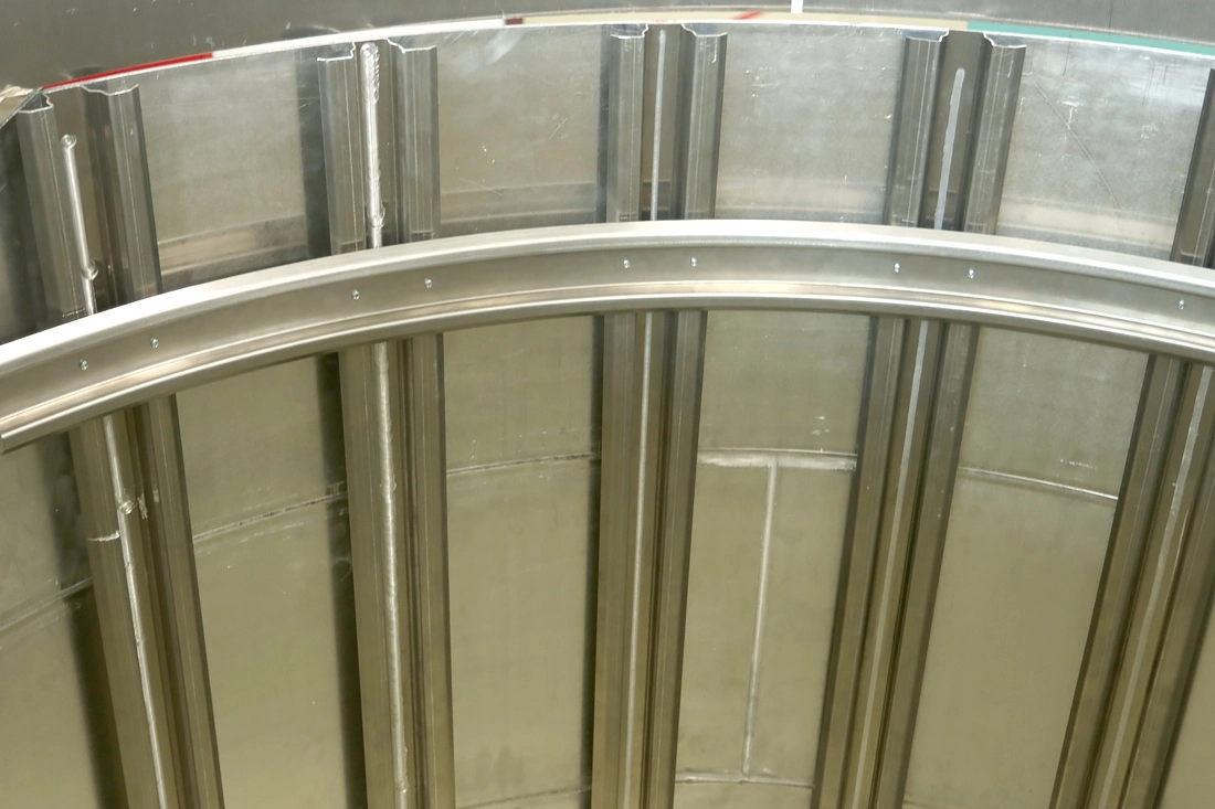 Элемент пробной конструкции тонкостенного бака со стрингерами S7 R&D