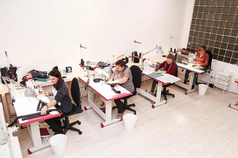 Сотрудники 99Recycle за работой.