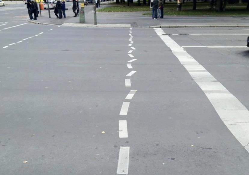 Кажется, разметчик был немного пьян 