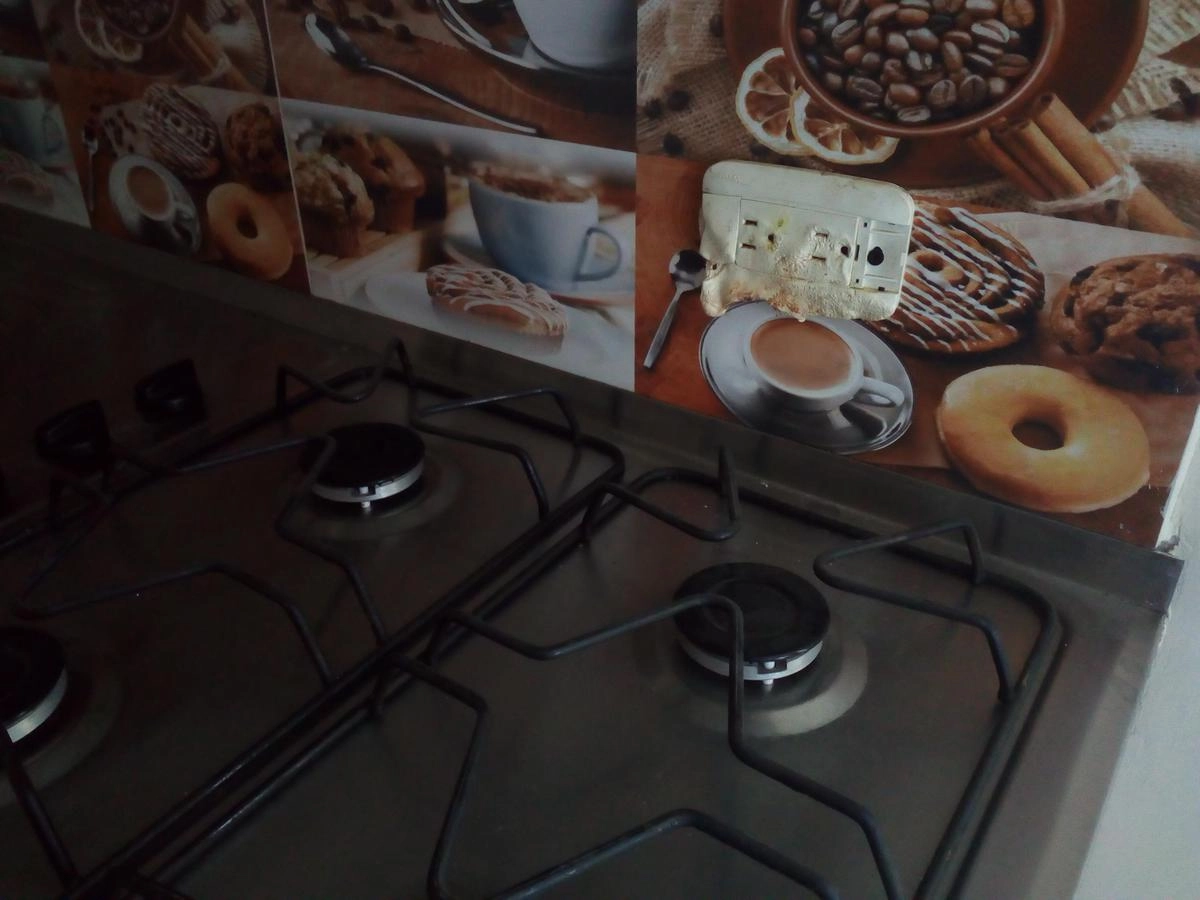 Не лучшее расположение для розеток 