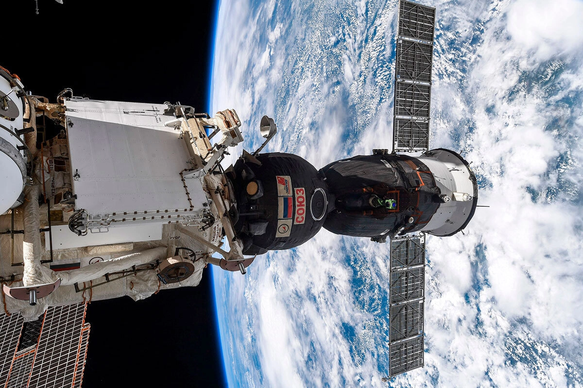 Космический корабль 