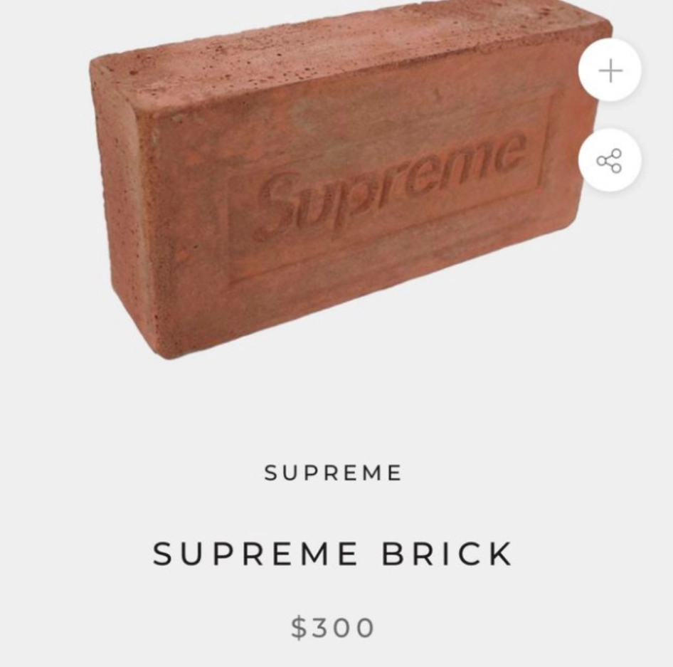 “Я сразу вспомнил про кирпич, который продавался на сайте Supreme” 
