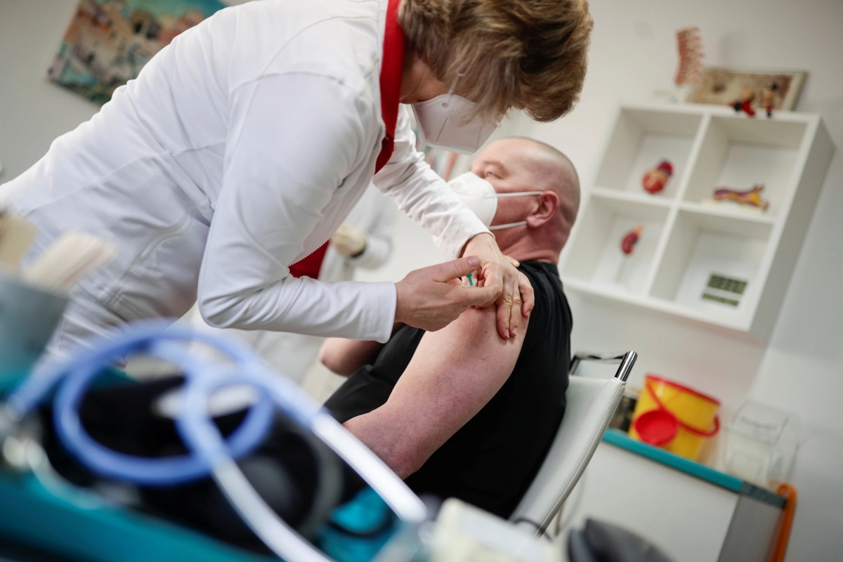 Вакцинация © dpa/picture-alliance/ТАСС