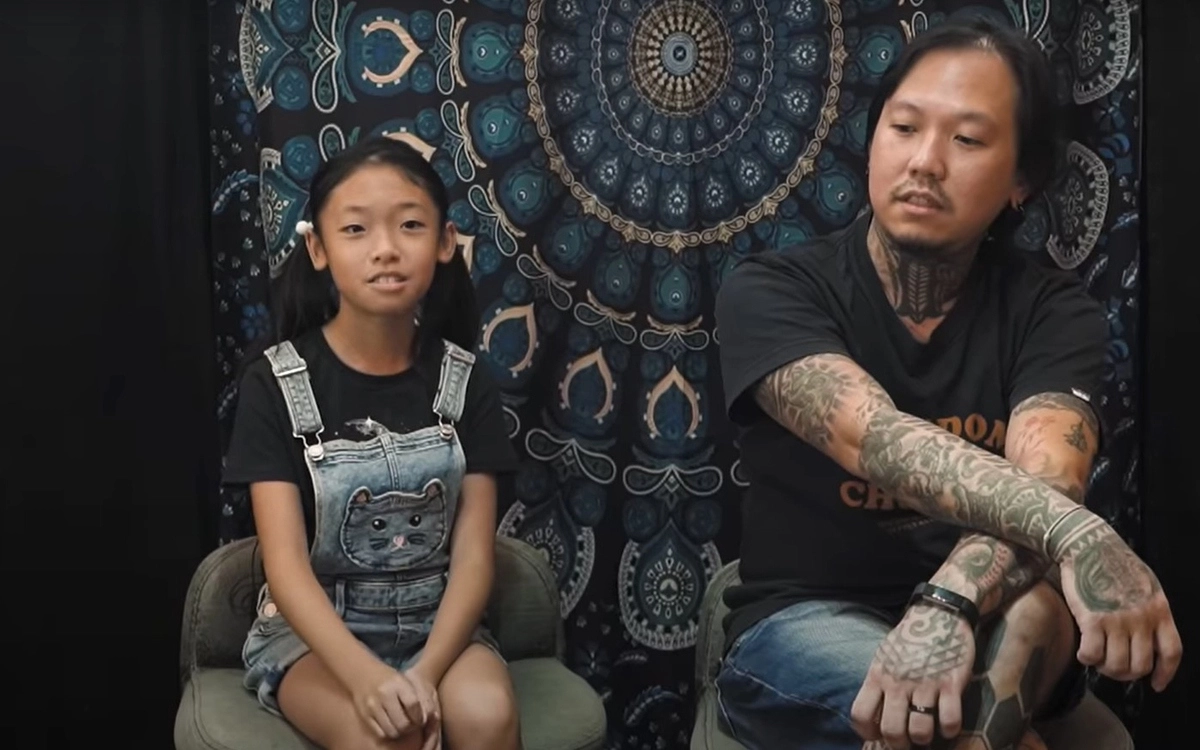 Лилит со своим отцом. Лилит со своим отцом.