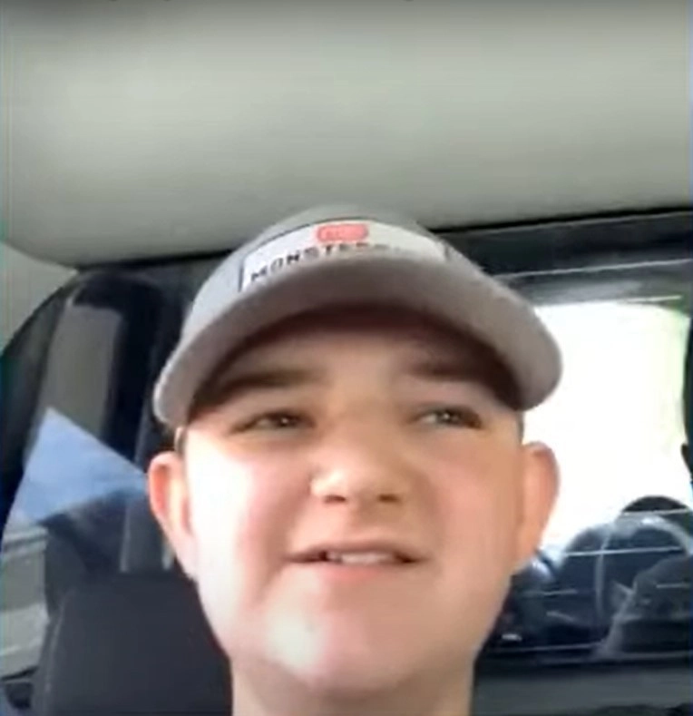 Трент Джарретт.