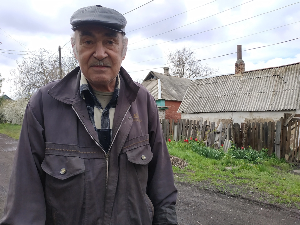 Николай Анатольевич когда-то учился под Ленинградом и работал в Андижане Николай Анатольевич когда-то учился под Ленинградом и работал в Андижане