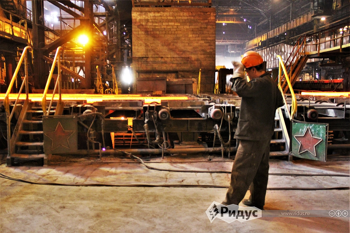 Транспортировочный рольганг МНЛЗ.