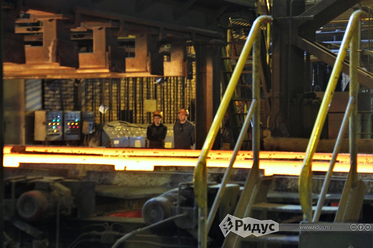 Транспортировочный рольганг МНЛЗ.