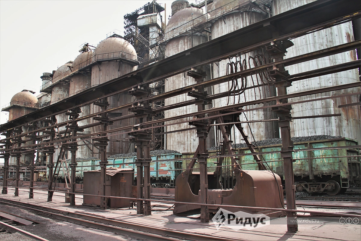 Бункерная эстакада и воздухонагреватели.