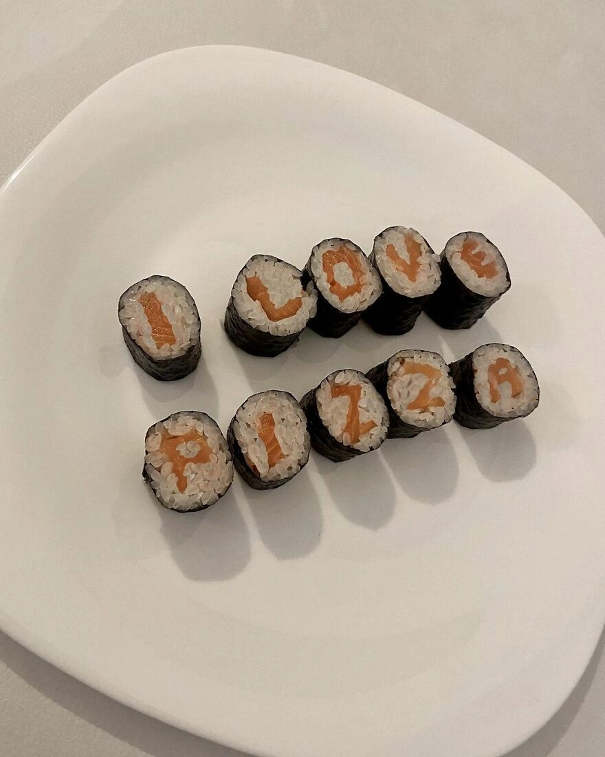 “Я люблю пиццу”. “Я люблю пиццу”.