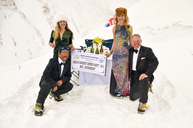 Самый высокий ужин в мире Самый высокий ужин в мире