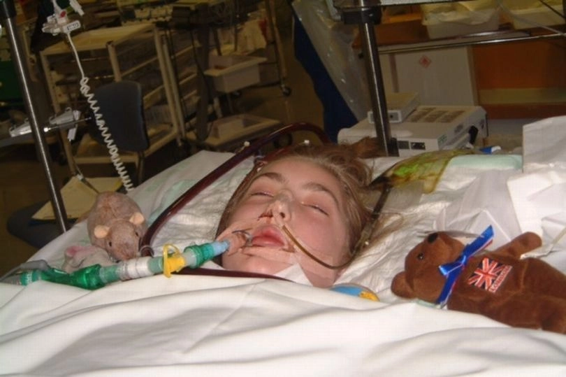 Девять дней Эмма провела на аппарате жизнеобеспечения, но ее состояние не улучшалось
