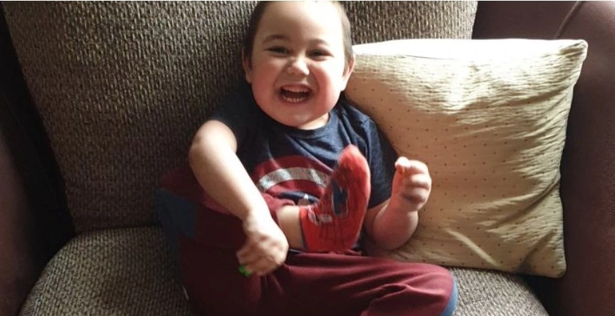 Вскоре после рождения ребенку диагностировали хроническое заболевание почек и спасти его могла только трансплантация Вскоре после рождения ребенку диагностировали хроническое заболевание почек и спасти его могла только трансплантация