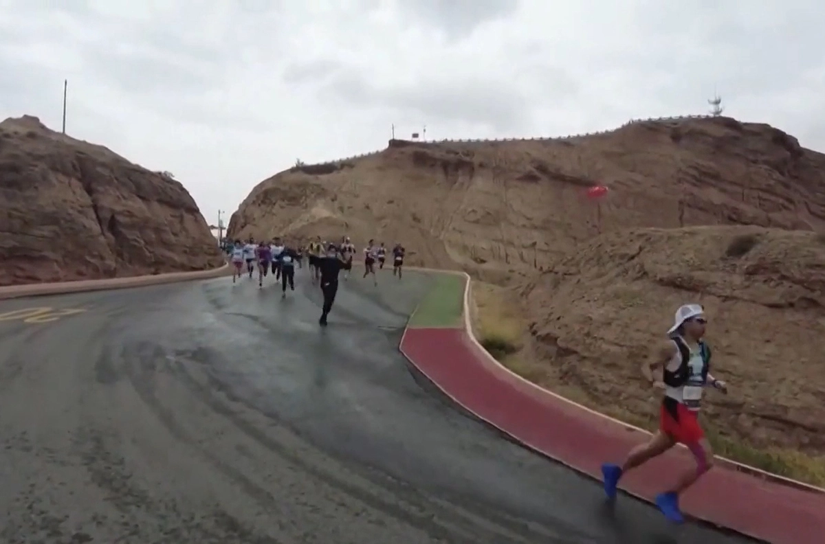 Ультрамарафон начинался при нормальных погодных условиях