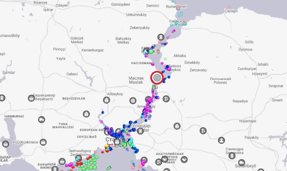 Место аварии танкера RAVA в Босфоре © t.me/rian
