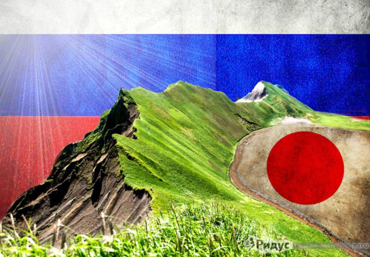 Российско-японские отношения десятилетиями омрачаются претензиями японцев на Южные Курилы© Коллаж/Ридус