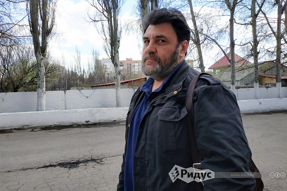 Петр Савченко начинал службу ещё в Советских вооруженных силах. Петр Савченко начинал службу ещё в Советских вооруженных силах.