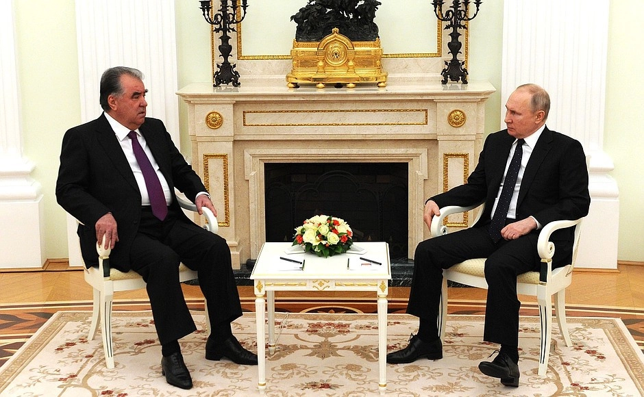 Лидеры России и Таджикистана © kremlin.ru