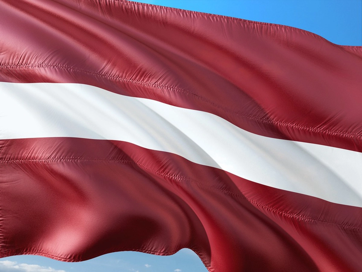 Флаг Латвии © Pixabay.com