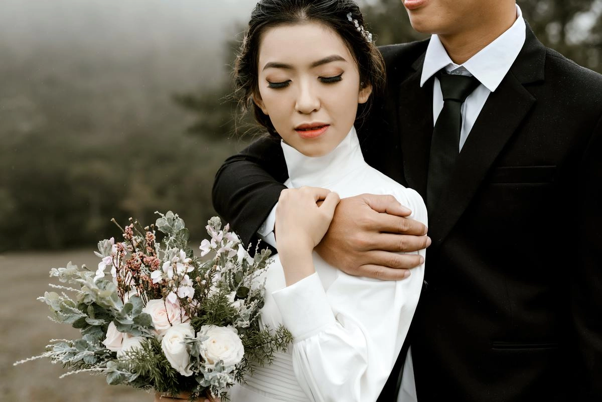 Инь Чэн и Нана провели свадьбу в январе