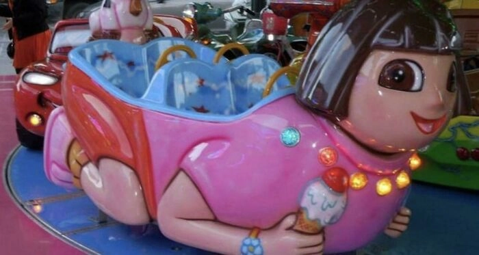 Человеческая многоножка Дора. 