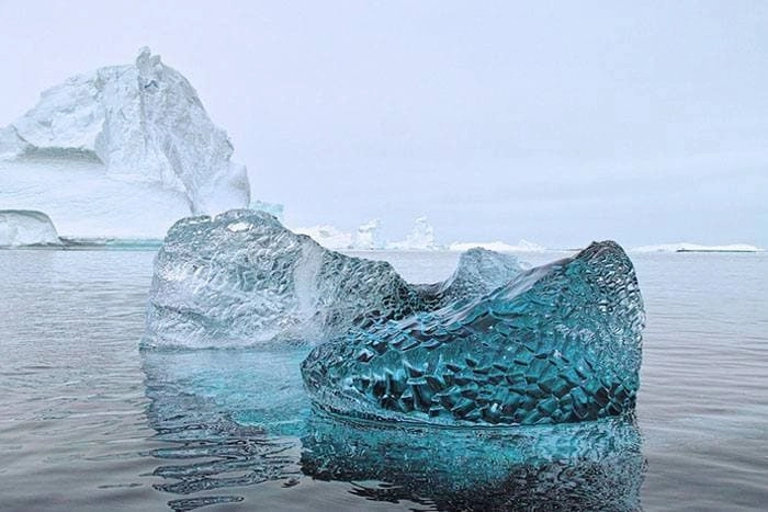 Как выглядит обломок льдины, которому более 10 000 лет. 