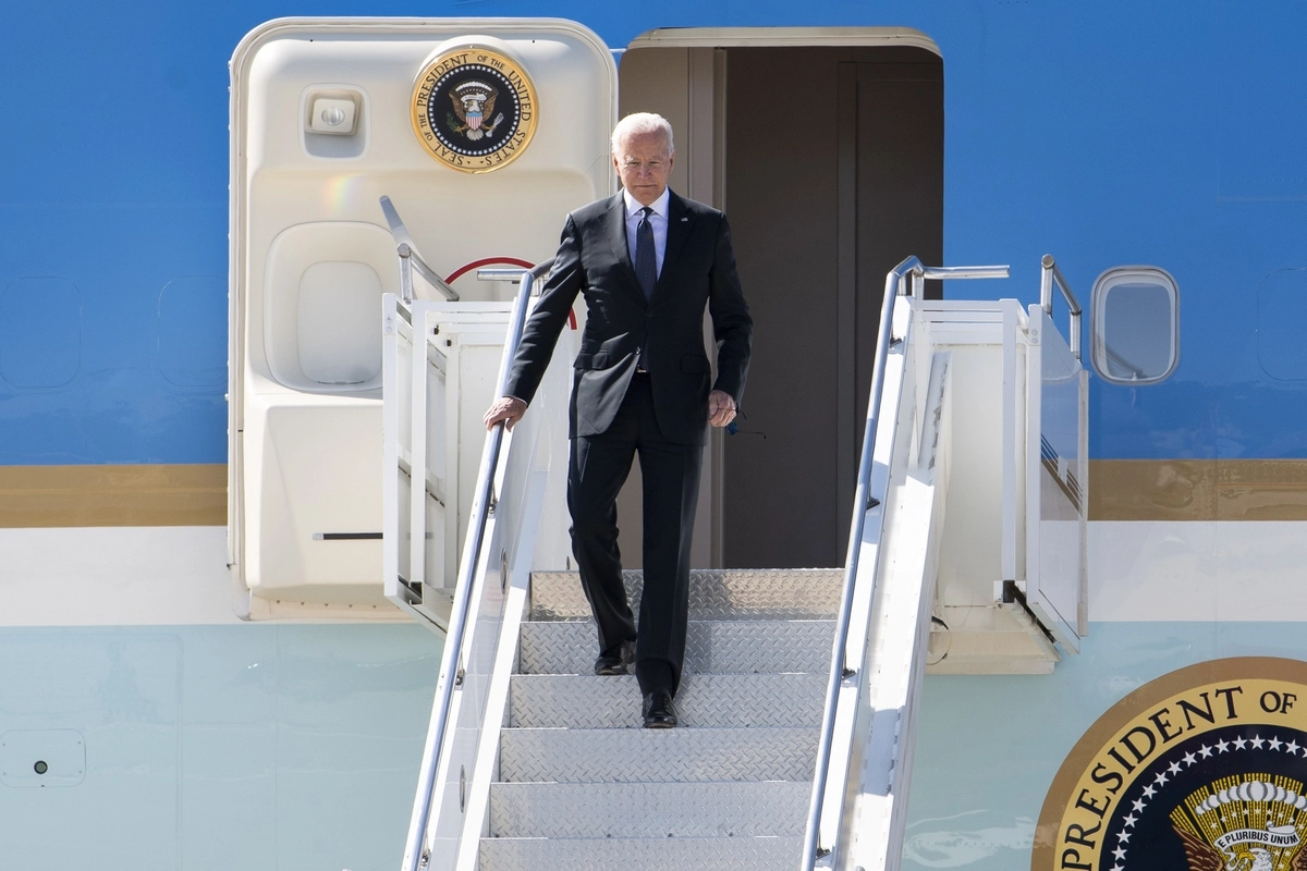 Президент США Джо Байден прибыл в Женеву.