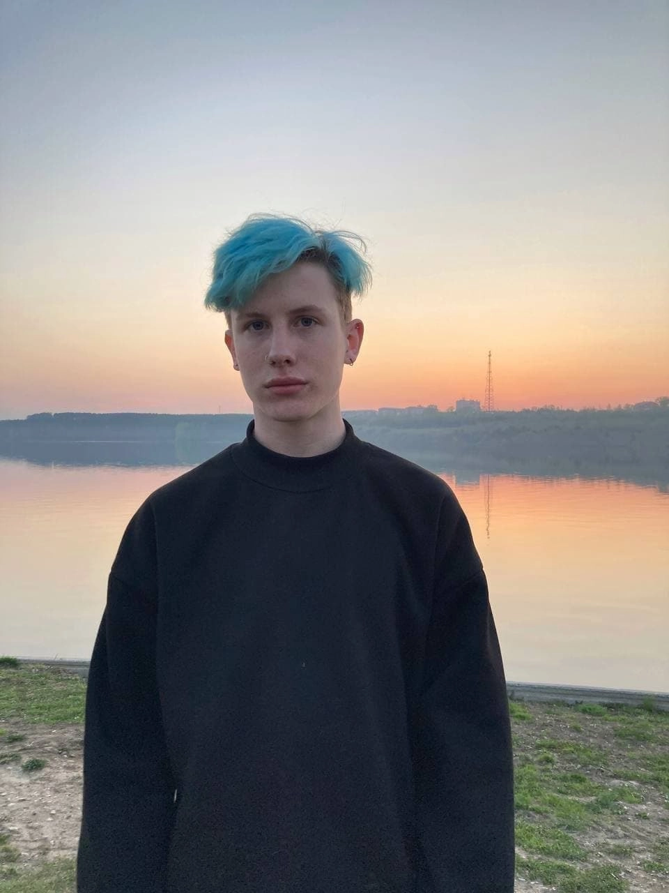 Студент Уральского политехнического колледжа по имени Роман отлично справился с защитой диплома, но все равно получил четверку