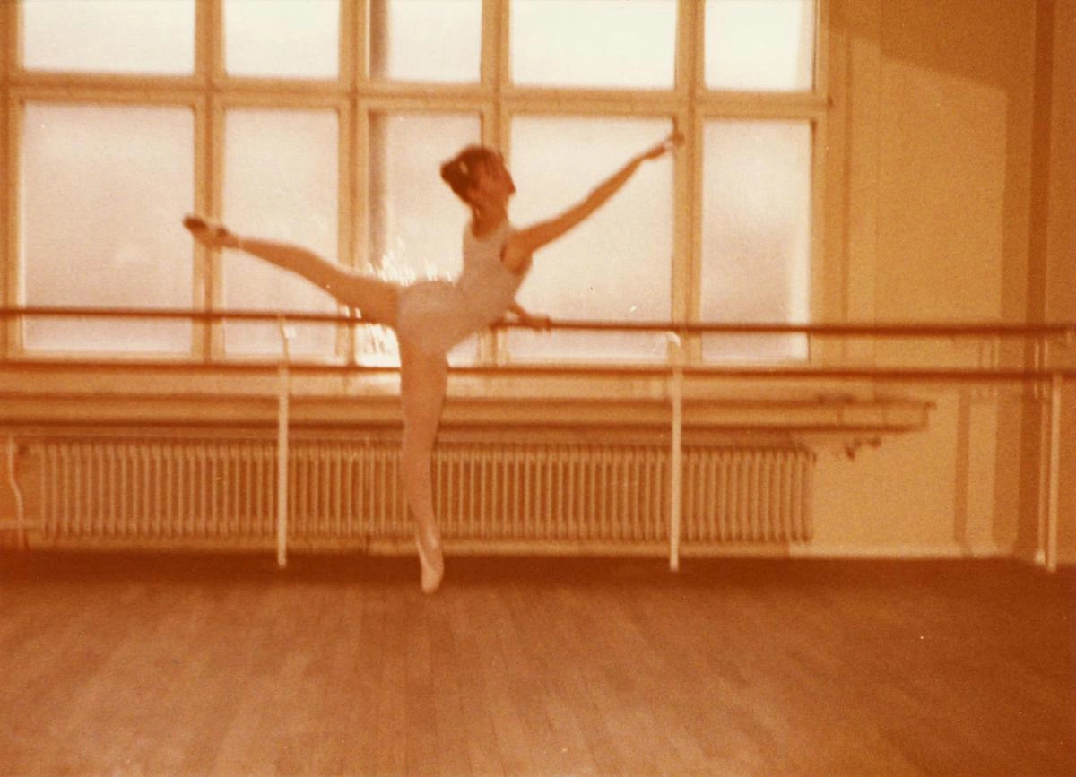Дебби не пугали рассказы про СССР, поскольку она жила мечтой и все время представляла, как ей понравится новая балетная школа