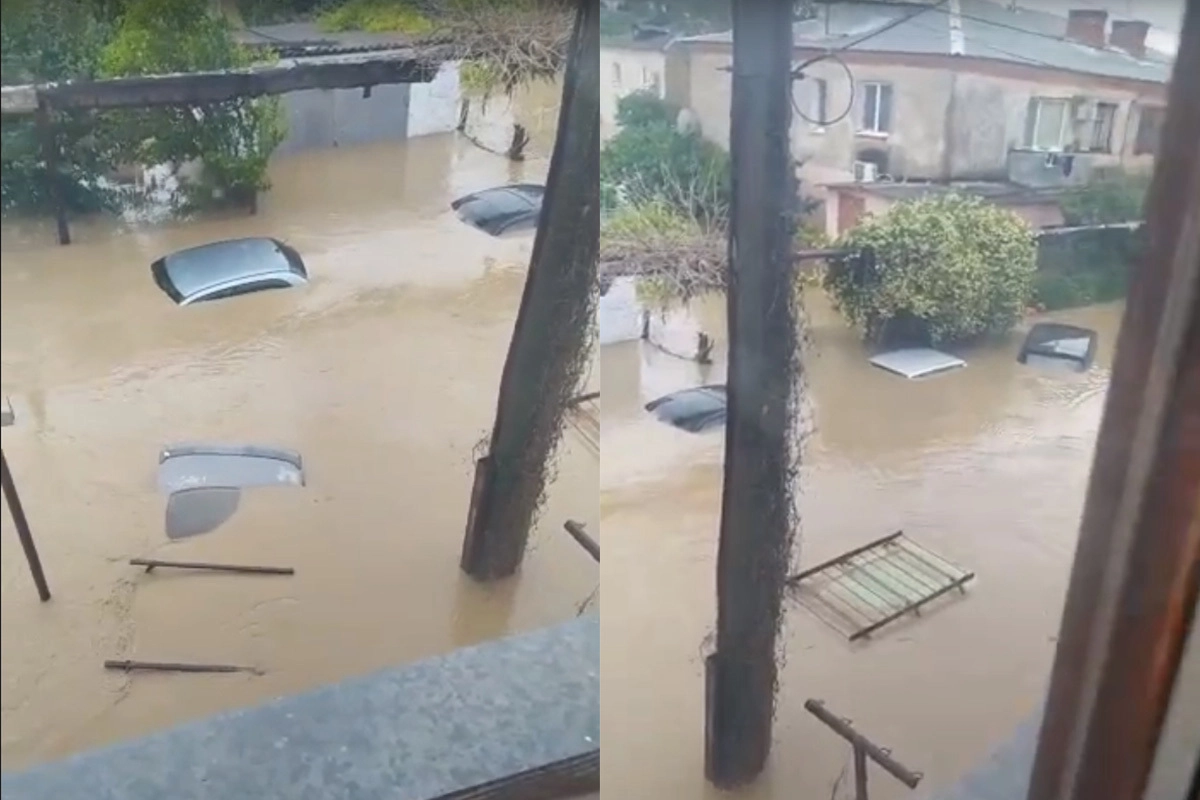 Последствия паводка в Керчи