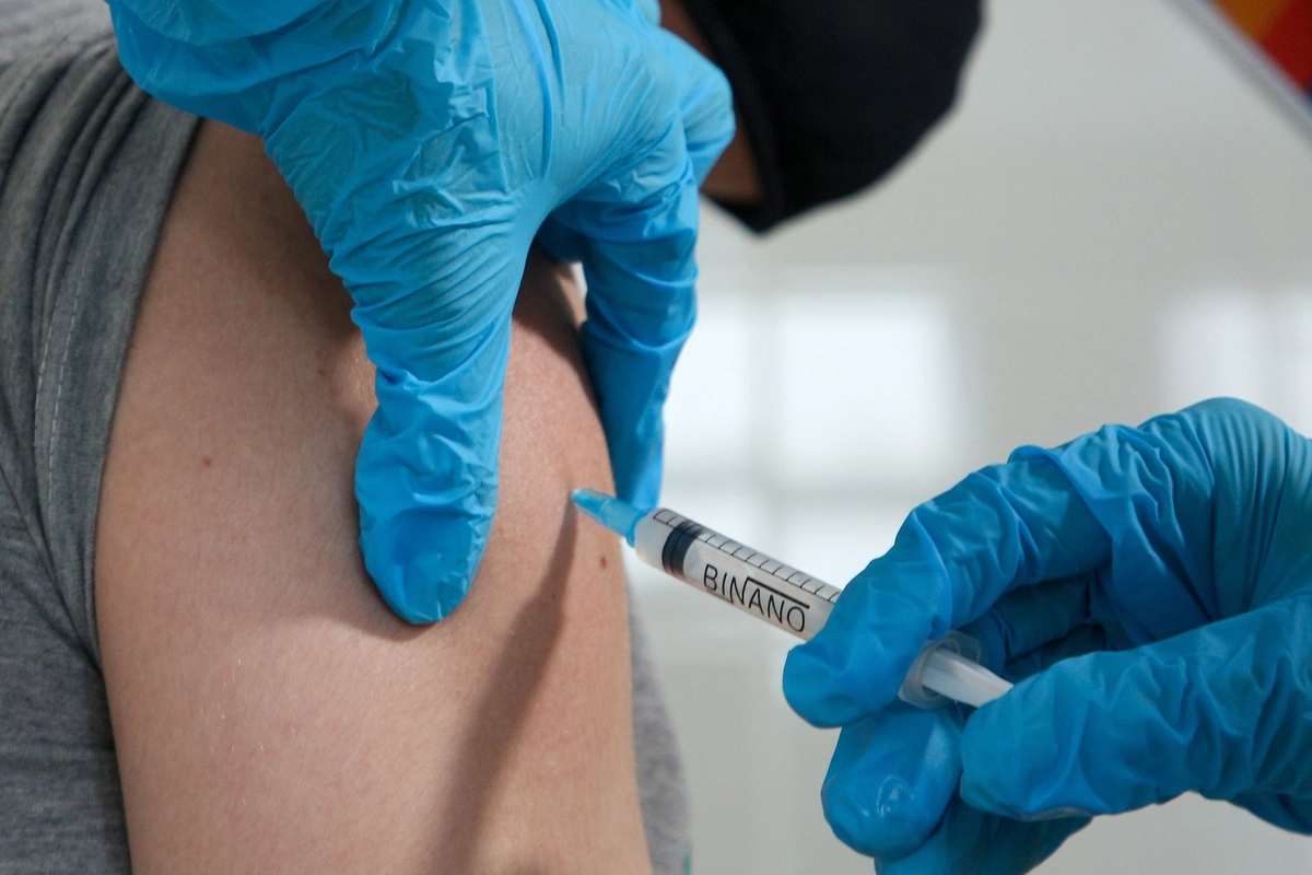 Вакцинация от коронавируса © Дмитрий Рогулин/ТАСС