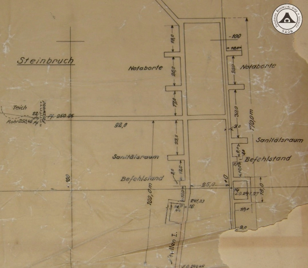 Еще в 2011 году группа историков-любителей из Польши обнаружила в местном архиве план туннелей, расположенных внутри погасшего вулкана в области Нижняя Силезия Еще в 2011 году группа историков-любителей из Польши обнаружила в местном архиве план туннелей, расположенных внутри погасшего вулкана в области Нижняя Силезия