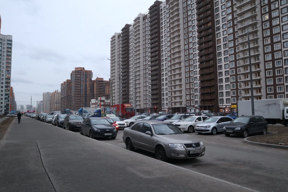 Да, Мурино уже официально имеет статус города! Получил он его в 2019 году.