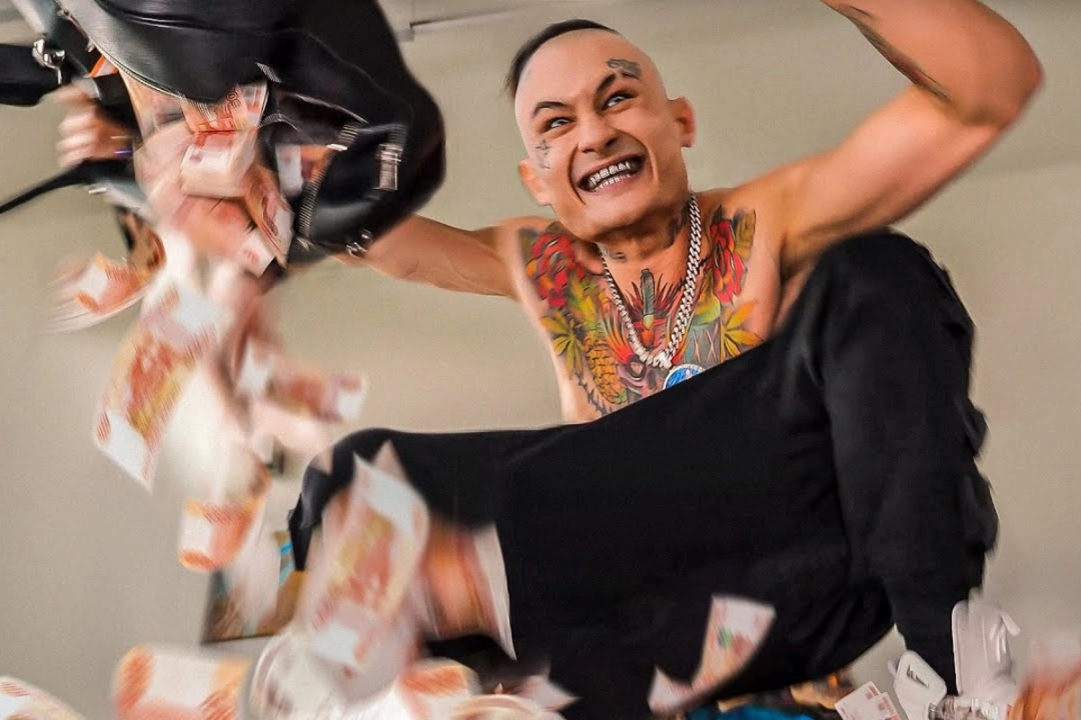 Кадр из клипа Моргенштерна Кадр из клипа Моргенштерна