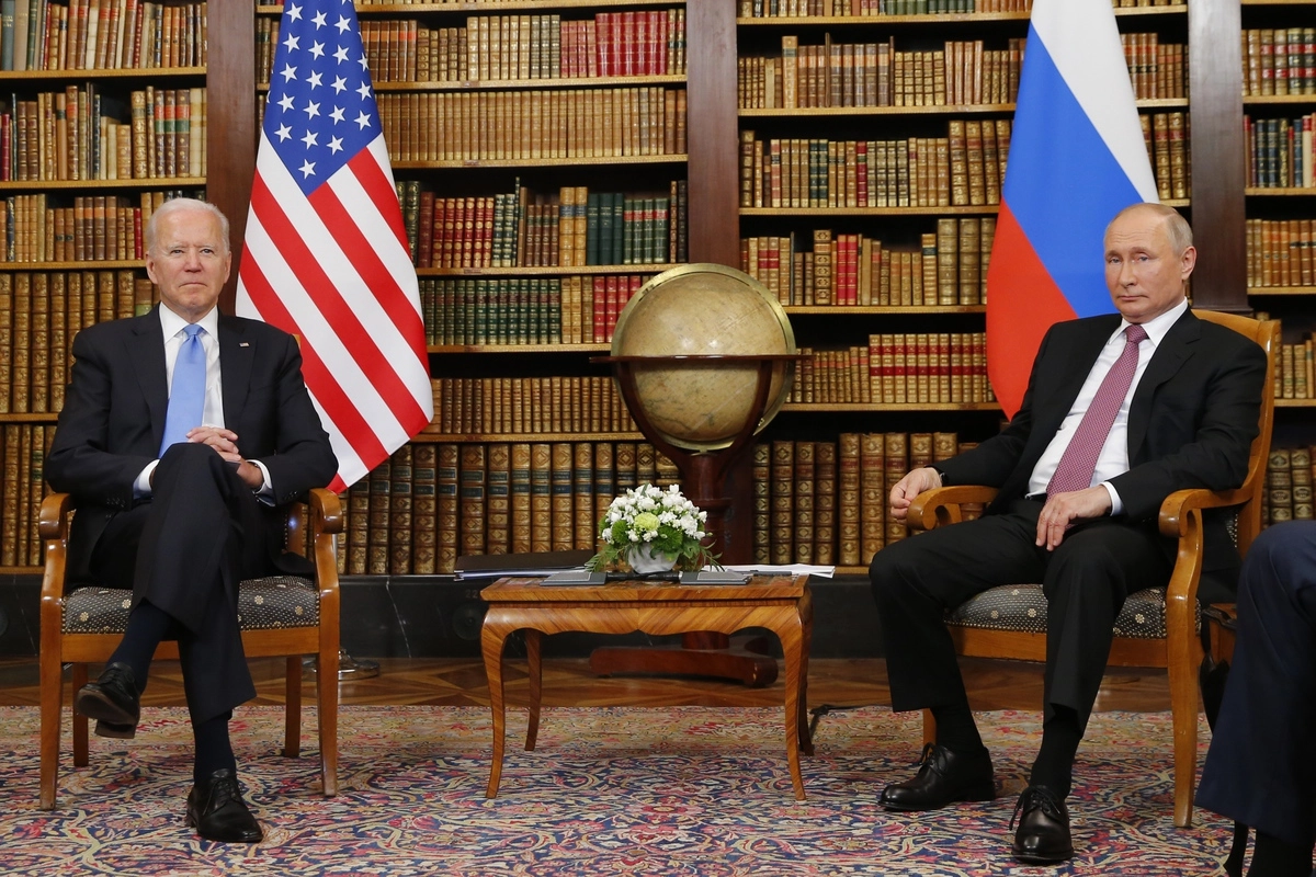 Джо Байден и Владимир Путин.