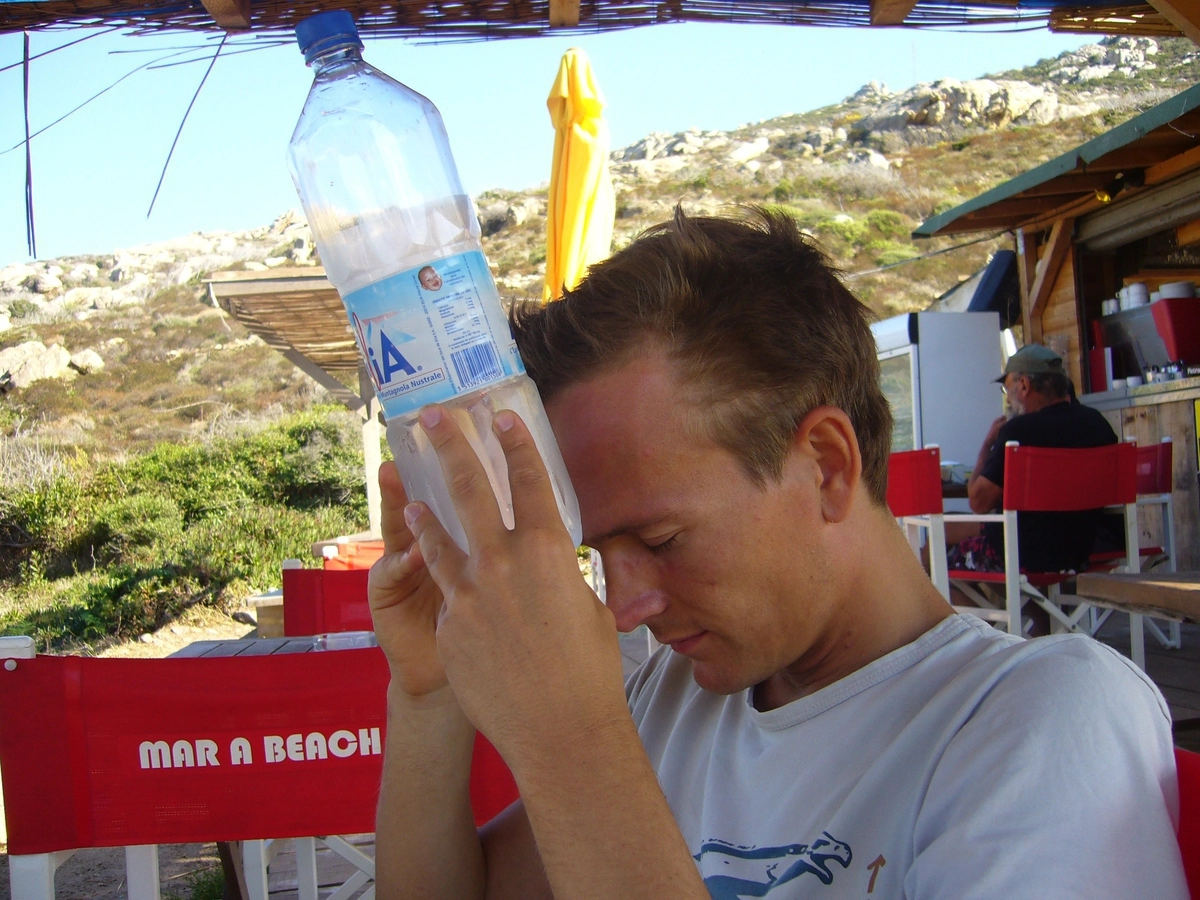 Как уберечься от теплового удара Как уберечься от теплового удара