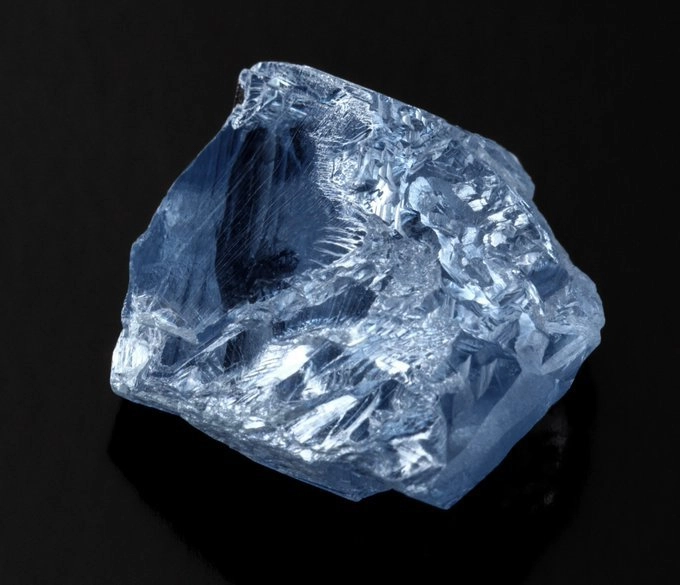 Голубой алмаз © Twitter.com