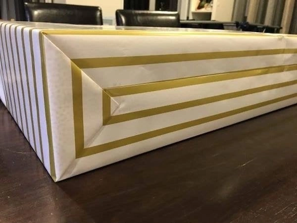 Еще одна упаковка, которую будет жалко снимать. 