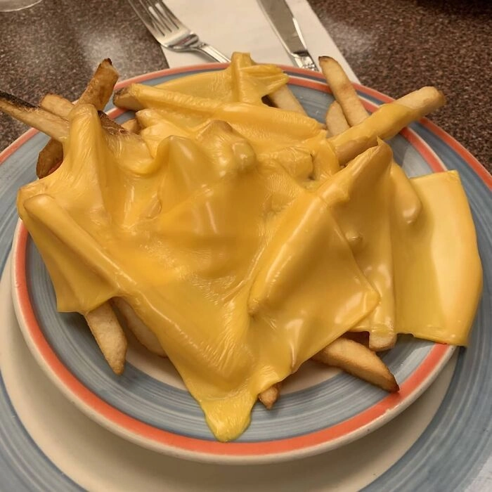 “Как можно испортить картофель фри? Вот как”. 